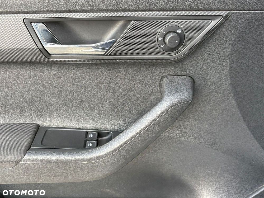 Skoda Fabia 1.0 TSI Ambition - 10