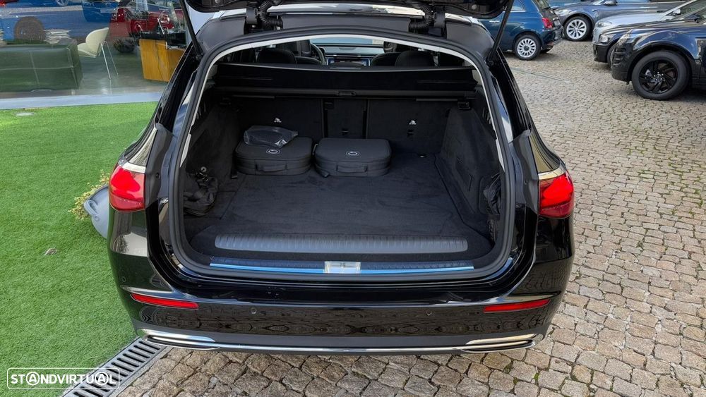 Mercedes-Benz E 300 e Avantgarde - 19