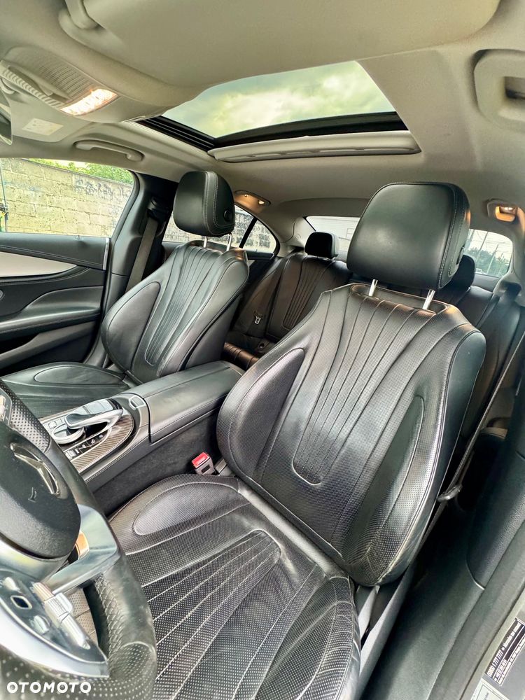 Mercedes-Benz CLS - 11