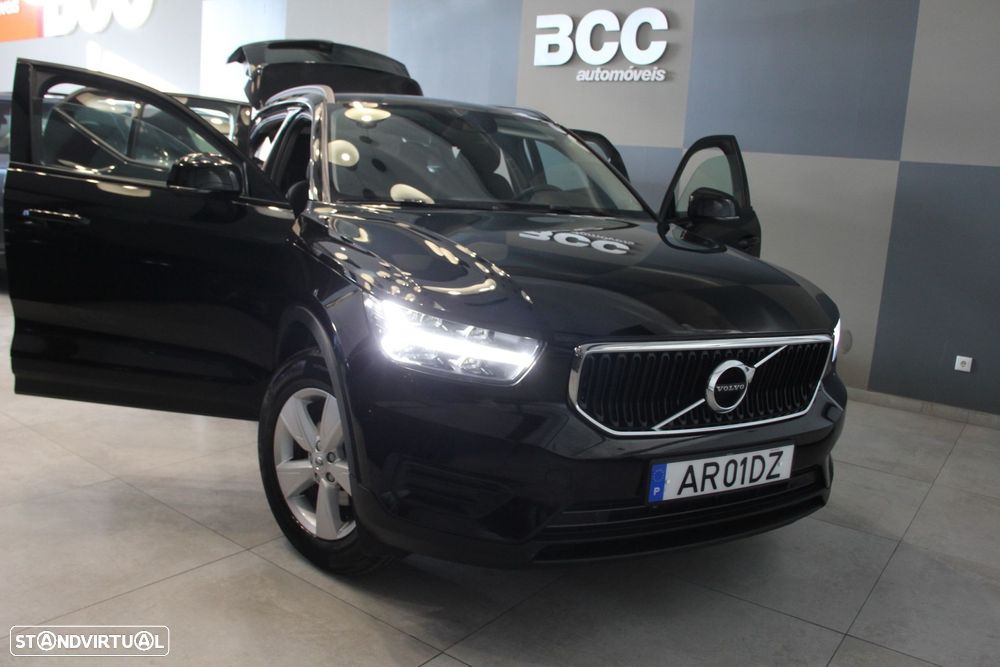 Volvo XC 40 1.5 T2 Momentum - 10