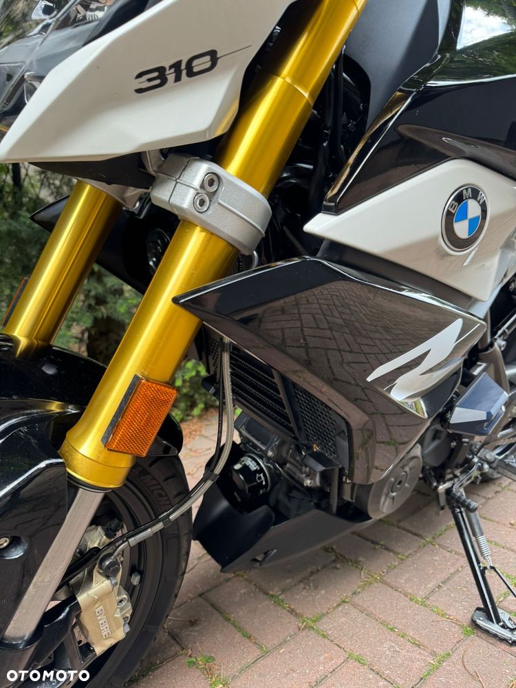 BMW G - 16