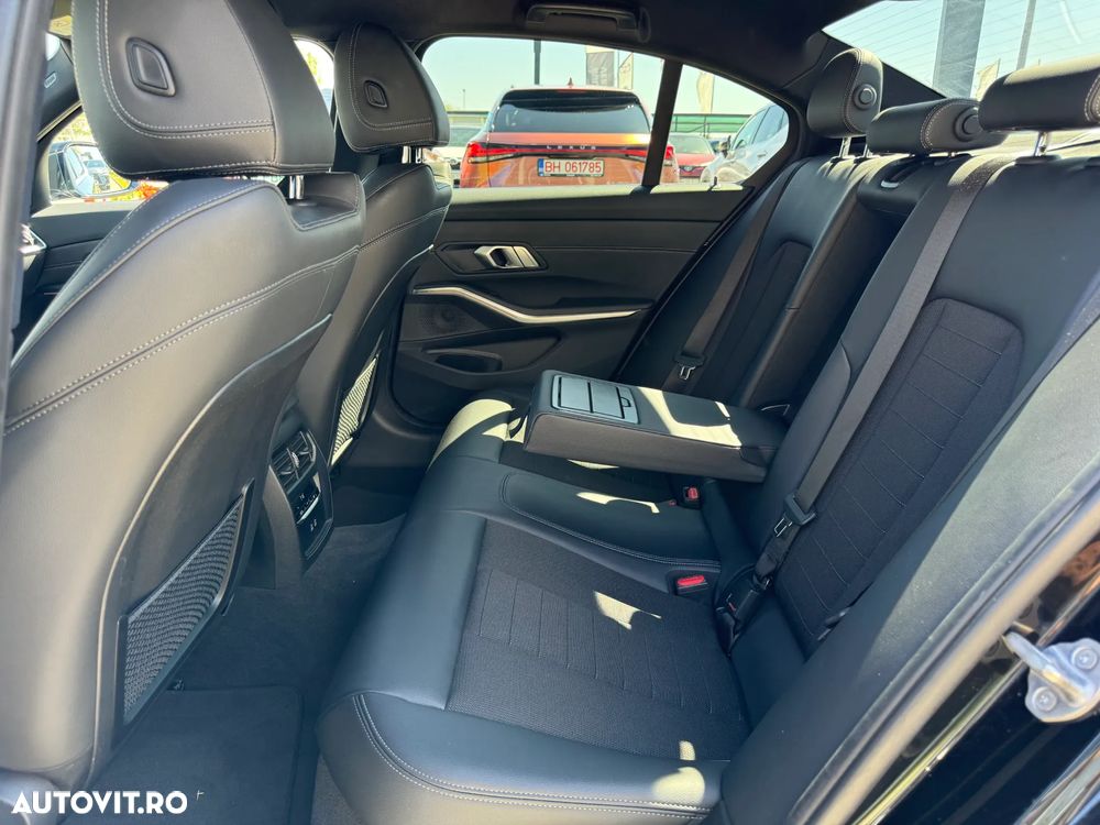 BMW Seria 3 - 25