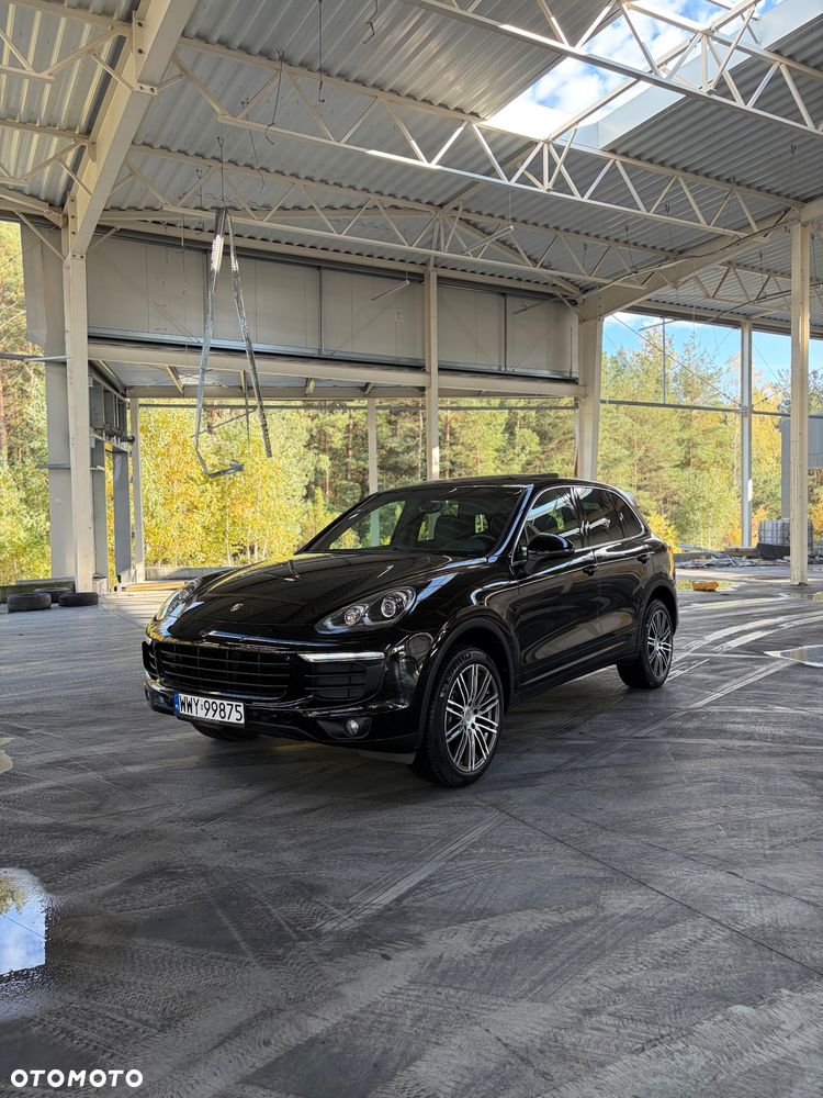 Porsche Cayenne Standard - 12