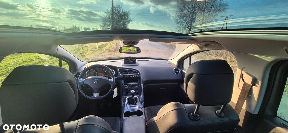 Peugeot 3008 PureTech 130 Stop & Start GPF Allure Business-Paket - 37