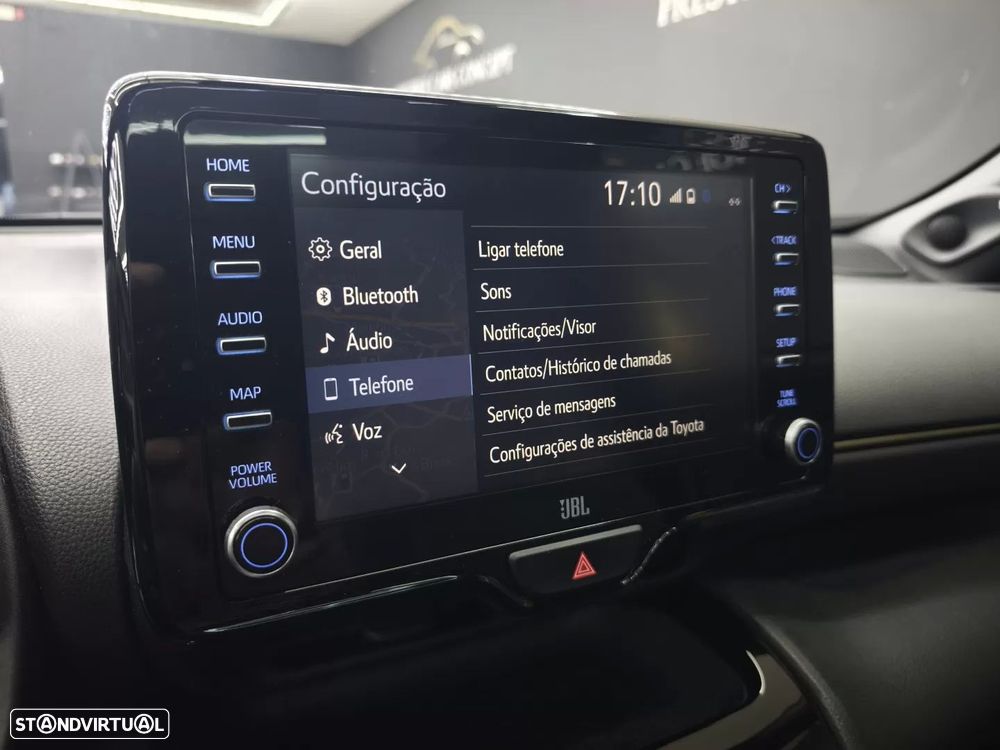 Toyota Yaris Cross 1.5 HDF Premier Edition - 38