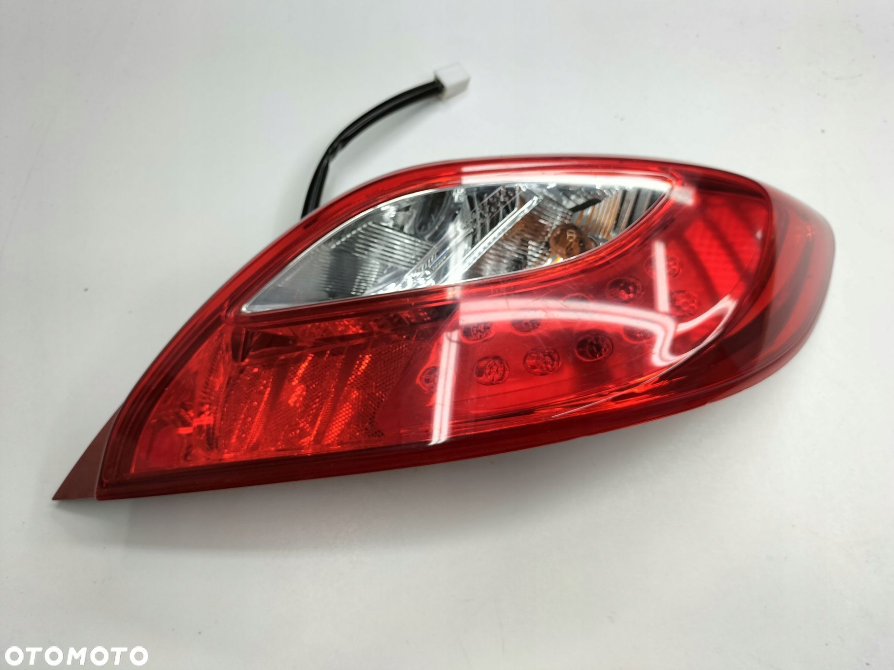 MAZDA 2 II DE HB 5D 07-10 LAMPA TYŁ PRAWA D65151150 - 1