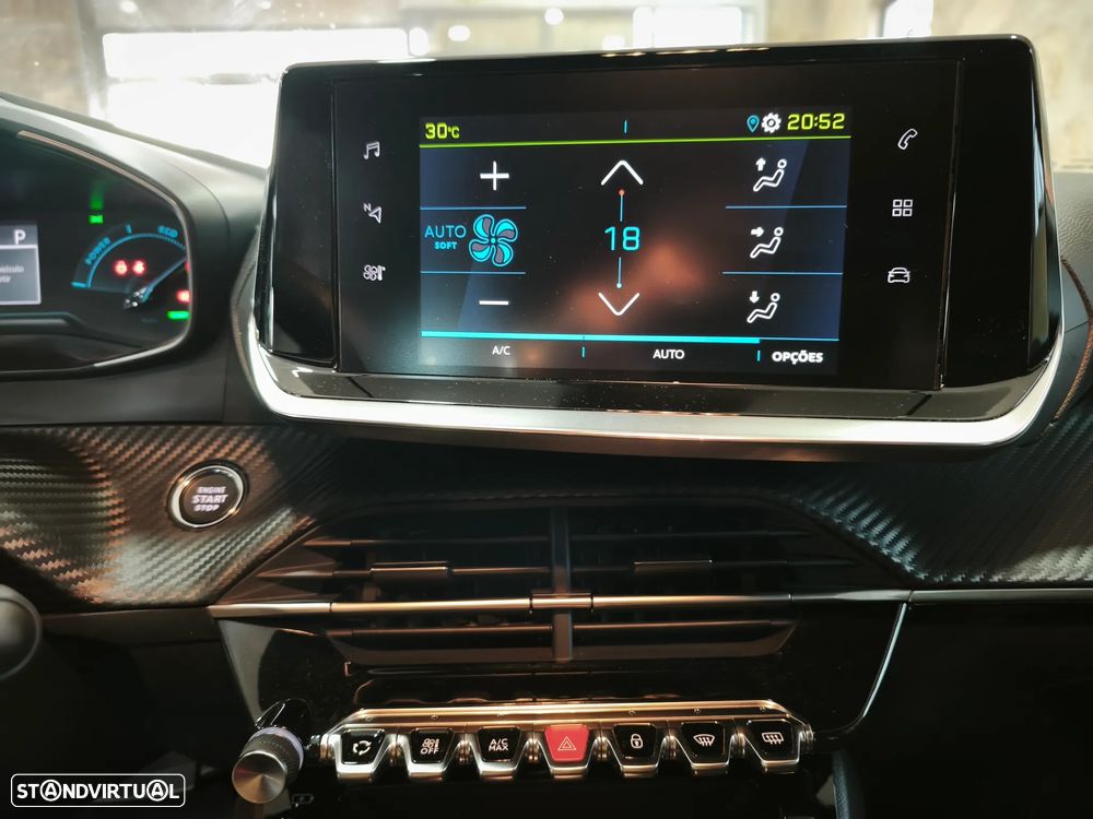 Peugeot e-2008 Active Pack - 22