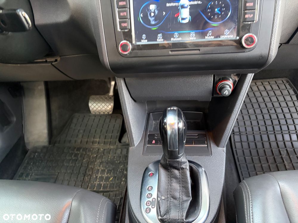 Volkswagen Touran 1.4 TSI EcoFuel DSG Comfortline - 15