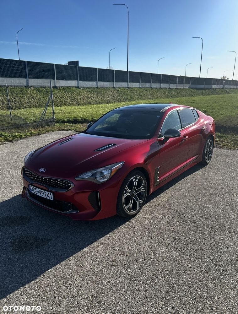Kia Stinger 2.0 T-GDI GT Line - 1
