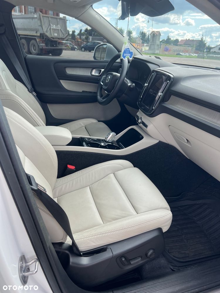 Volvo XC 40 B5 AWD Ultimate Bright - 27