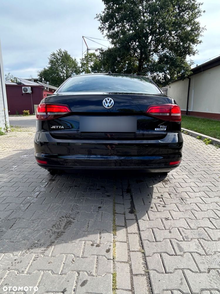 Volkswagen Jetta 2.0 TDI DPF BMT Trendline - 2