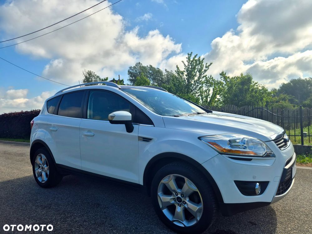 Ford Kuga 2.0 TDCi 4x4 Titanium - 37