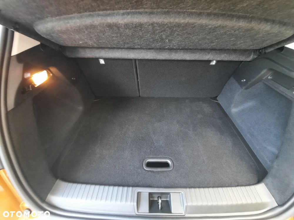 Renault Captur 1.3 TCe Intens EDC - 10
