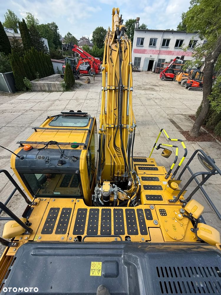Komatsu PC 210 LC -11E0 - 16