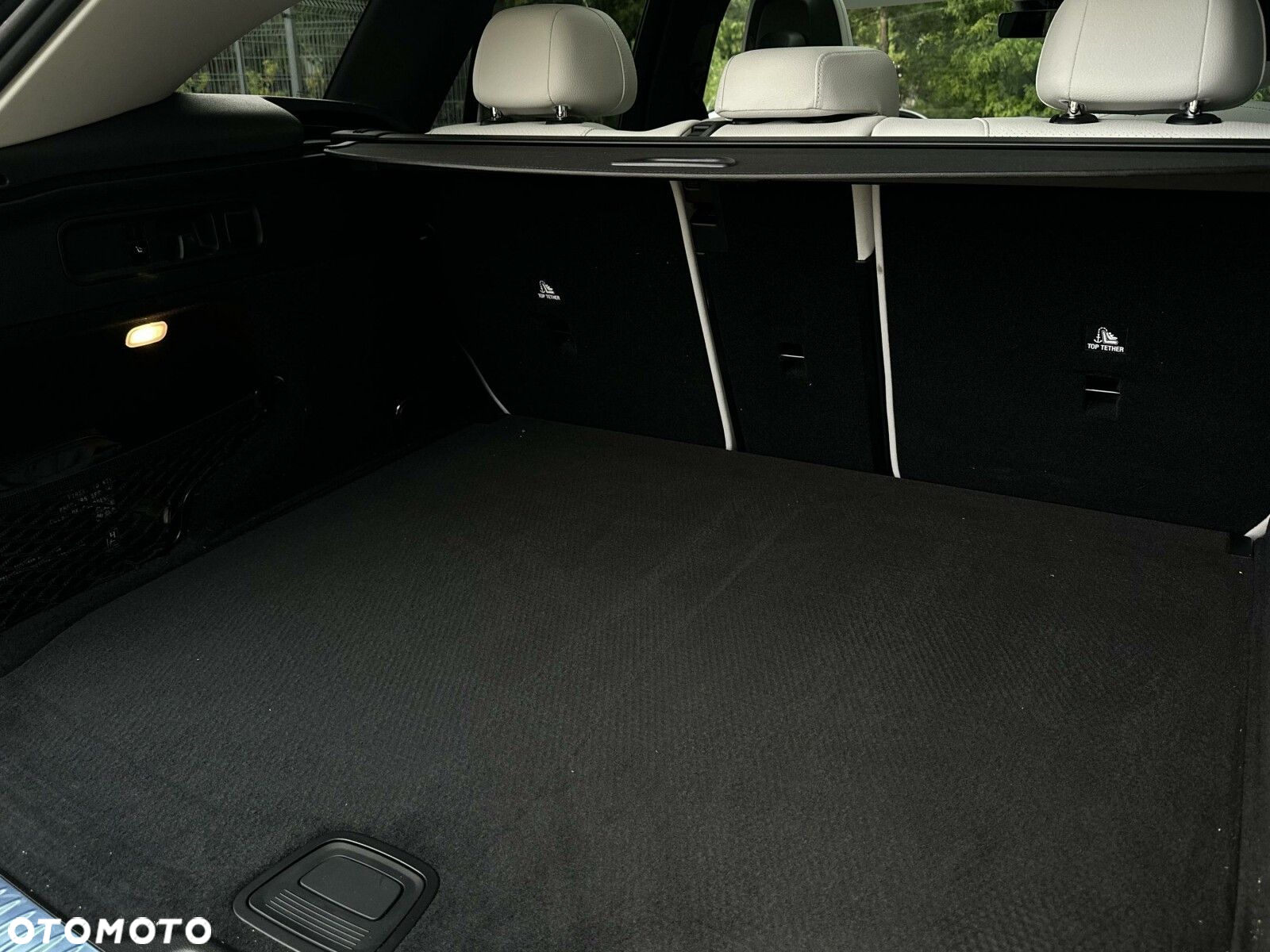 Mercedes-Benz GLC - 12