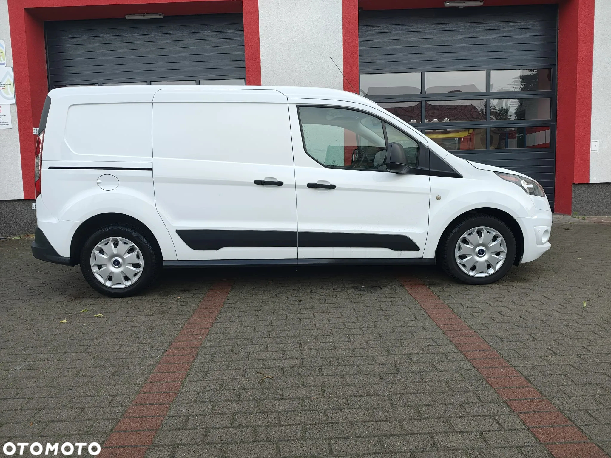 Ford TRANSIT CONNECT - 36