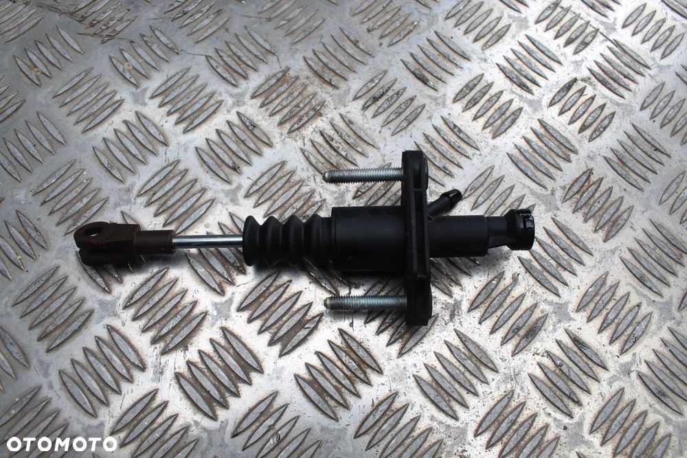 WYSPRZĘGLIK POMPKA SPRZĘGŁA ASTRA H 90523769 - 2