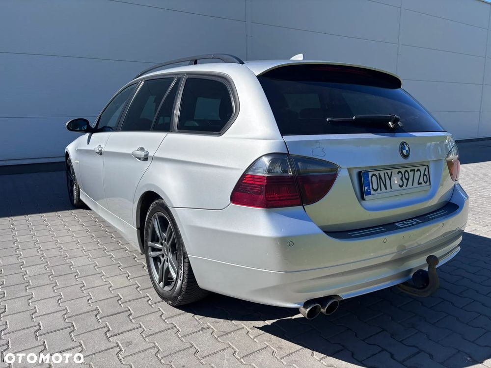 BMW Seria 3 320d - 3