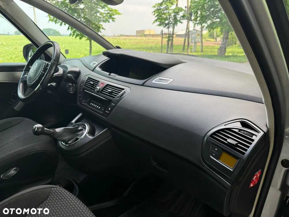 Citroën C4 Picasso - 8