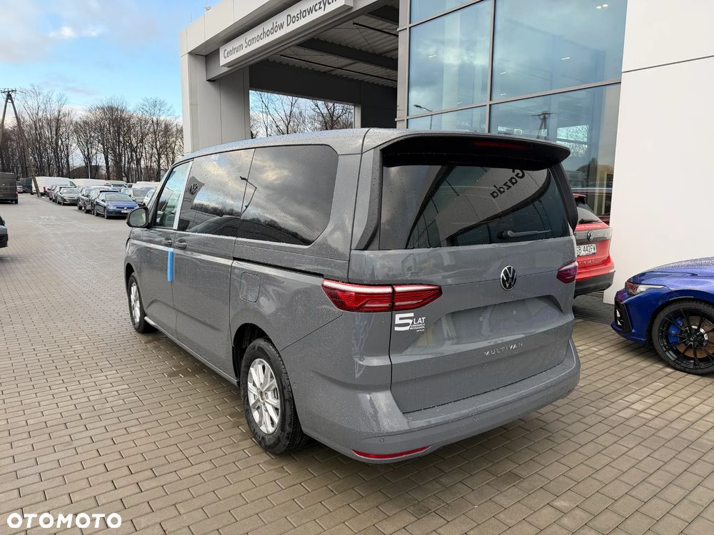 Volkswagen Multivan 2.0 TDI L2 Family DSG - 6