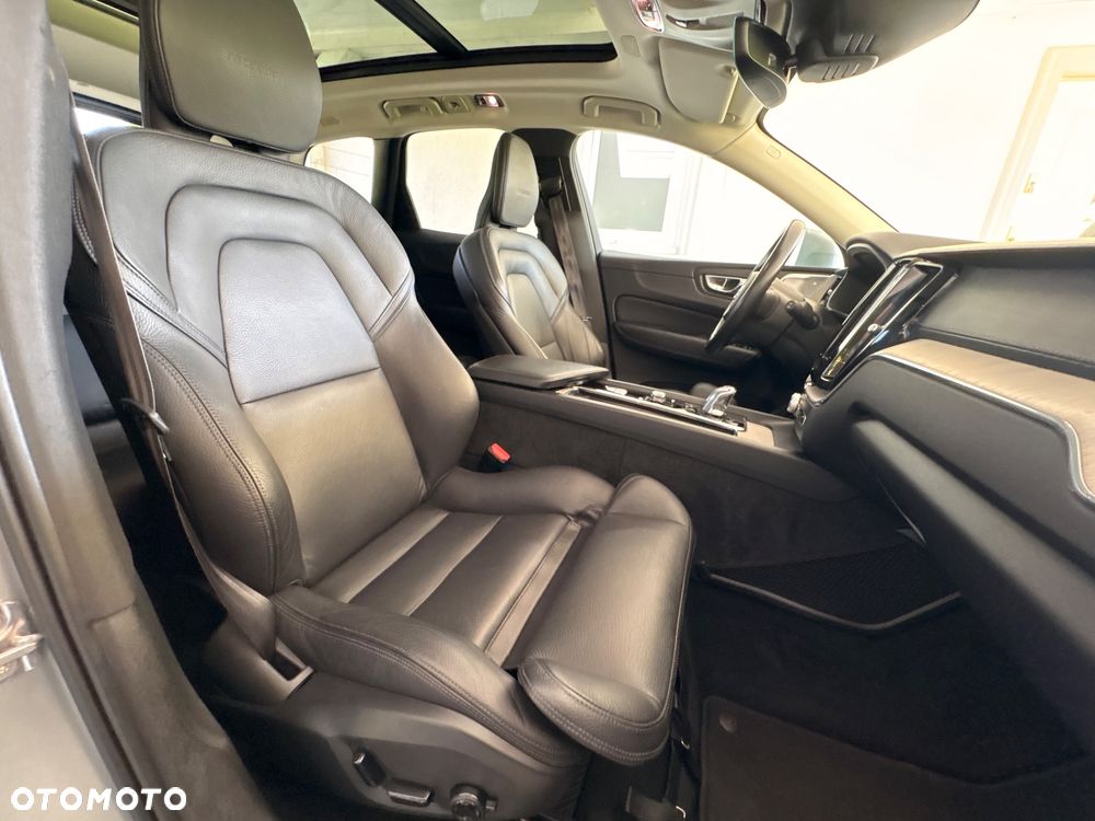 Volvo XC 60 T8 AWD Plug-In Hybrid Inscription - 10