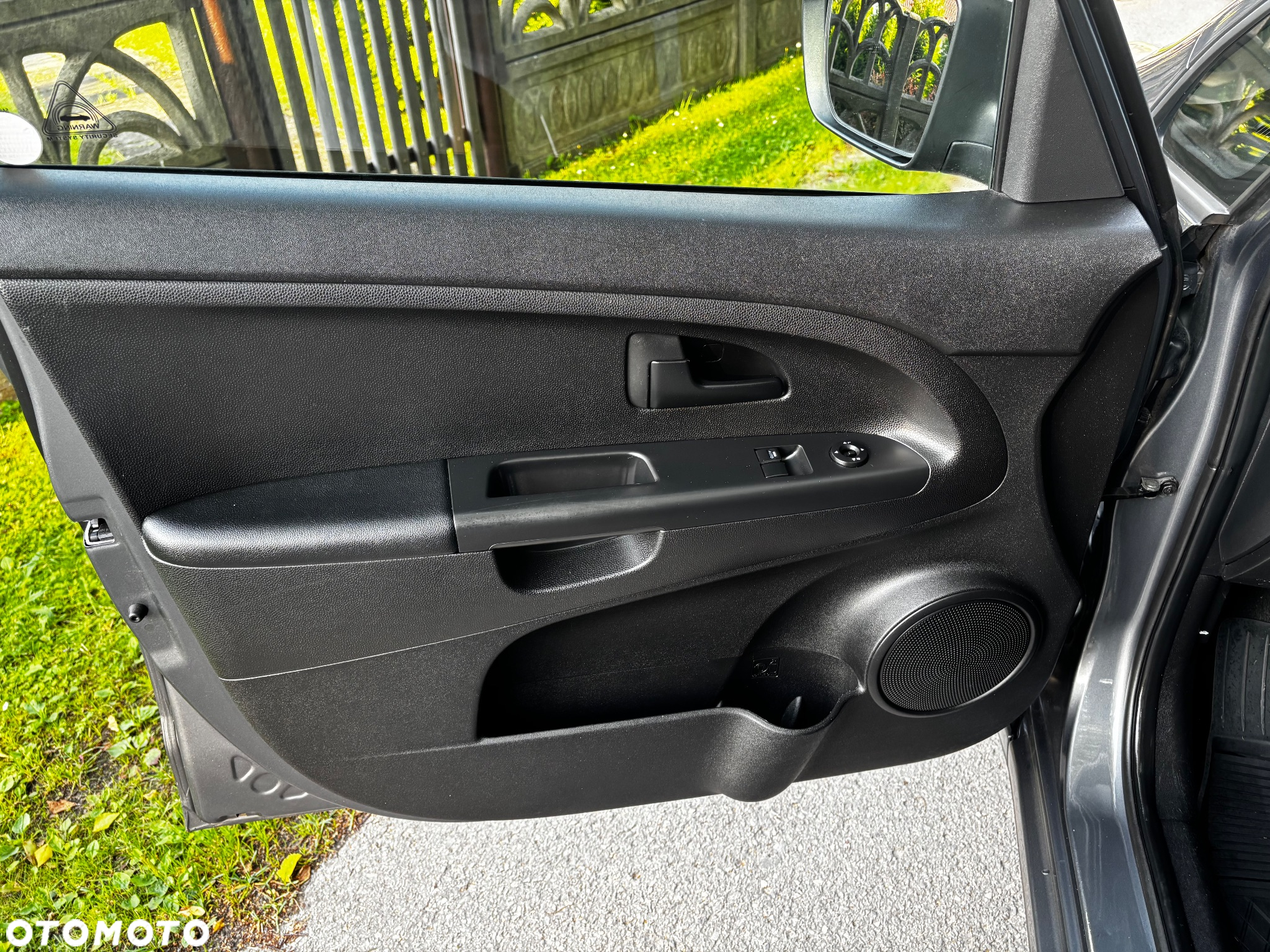 Kia Venga 1.4 L - 11