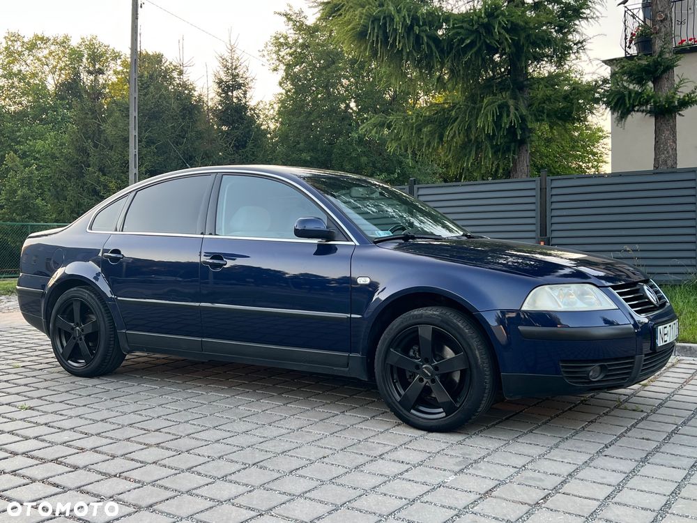 Volkswagen Passat - 2