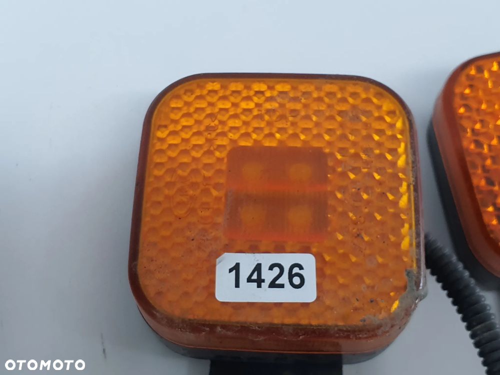 LAMPA OBRYSOWA  MAN  IVECO SCANIA RENAULT MERCEDES - 6