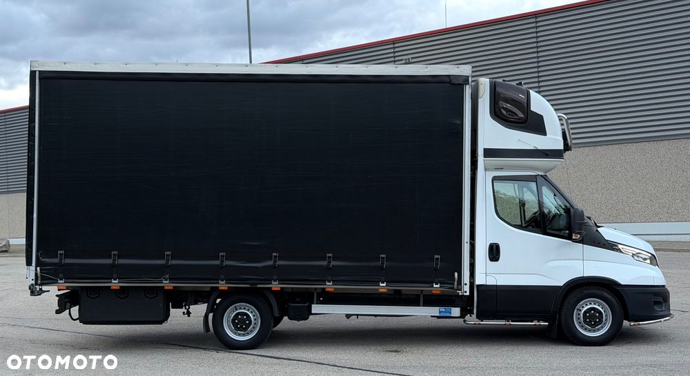 Iveco DAILY 35-180 3.0 DIESEL 175KM - 12