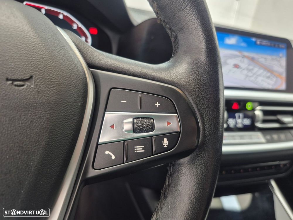 BMW 318 d Line Sport Auto - 14