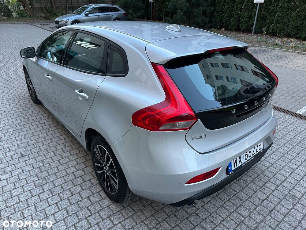 Volvo V40 - 12