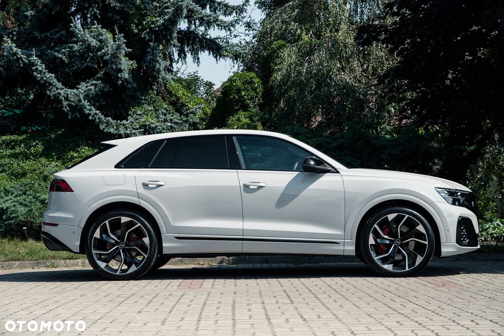 Audi SQ8 - 2