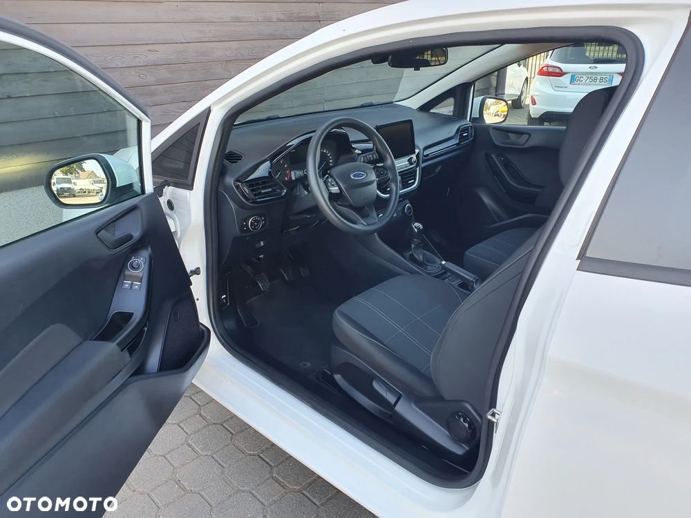 Ford Fiesta - 13