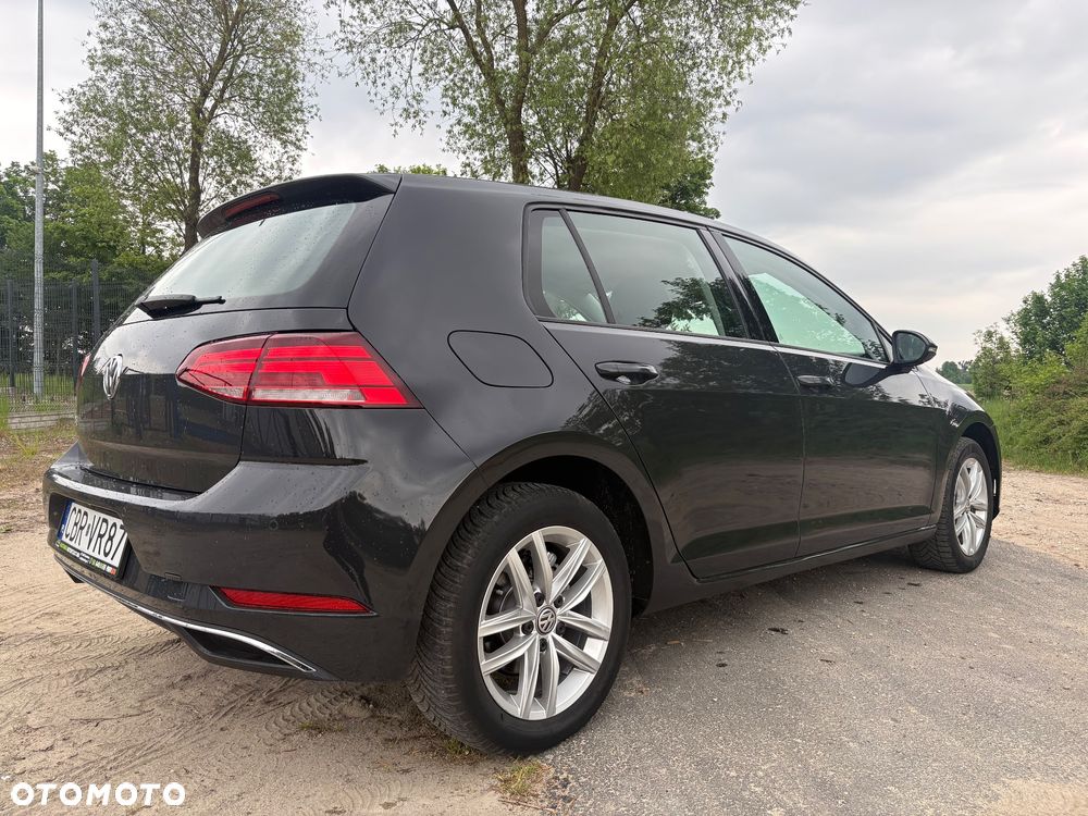 Volkswagen Golf 1.6 TDI BMT Comfortline - 3