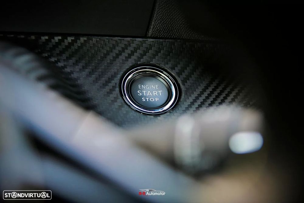 Peugeot e-2008 50 kWh GT - 25