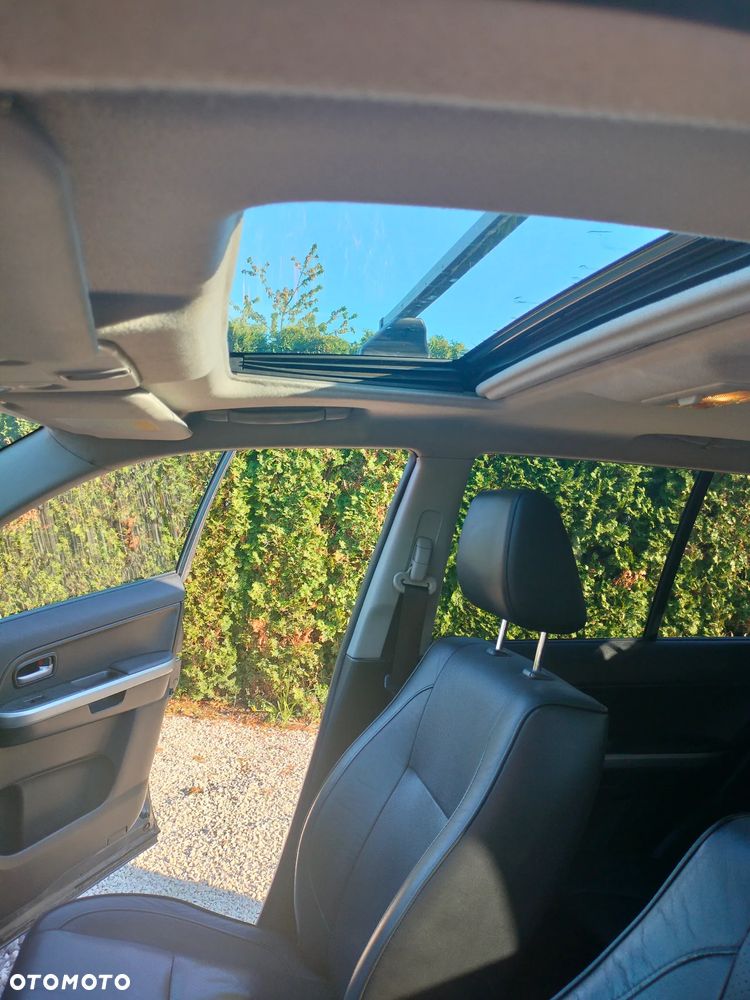 Suzuki Grand Vitara 2.4 Automatik Comfort Limited - 5