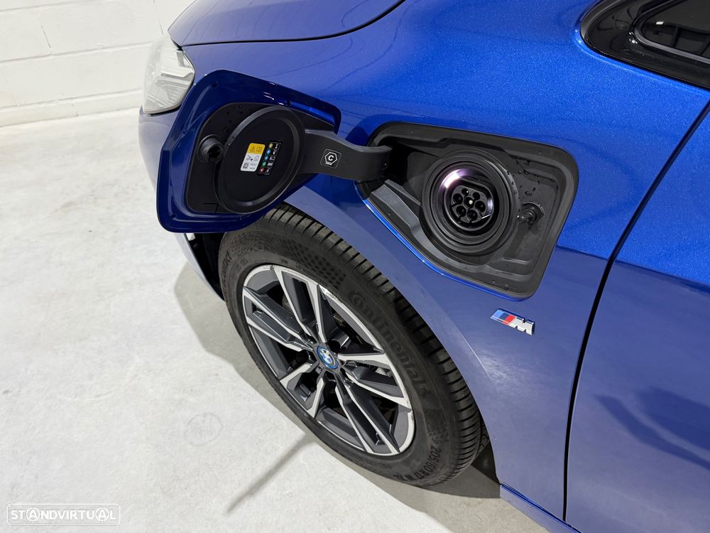 BMW 225xe Active Tourer e xDrive Pack Desportivo M - 49