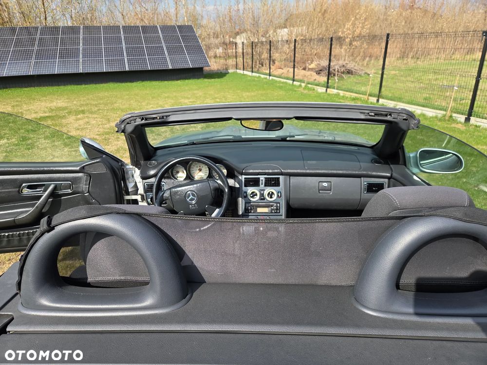 Mercedes-Benz SLK - 25