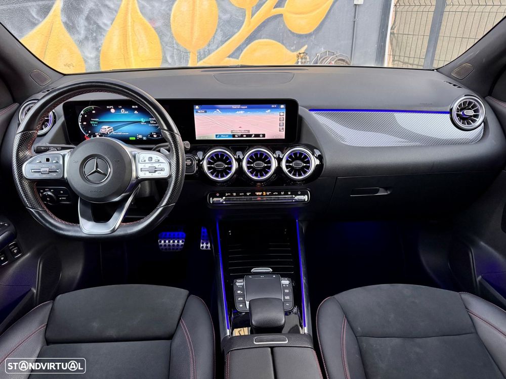 Mercedes-Benz GLA 250 - 18