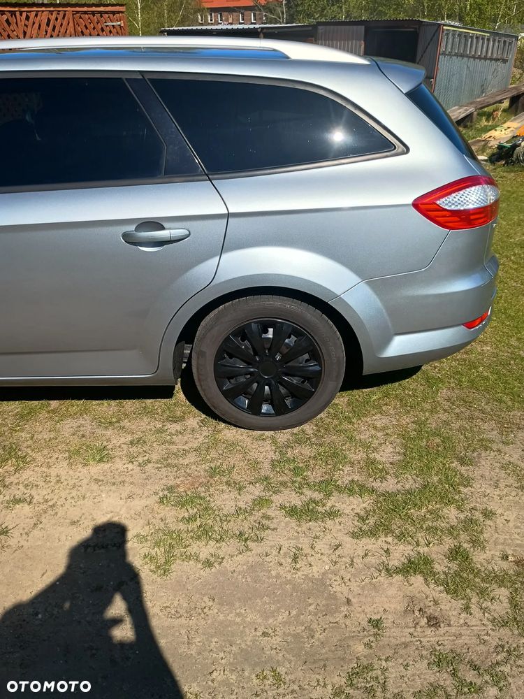 Ford Mondeo - 9