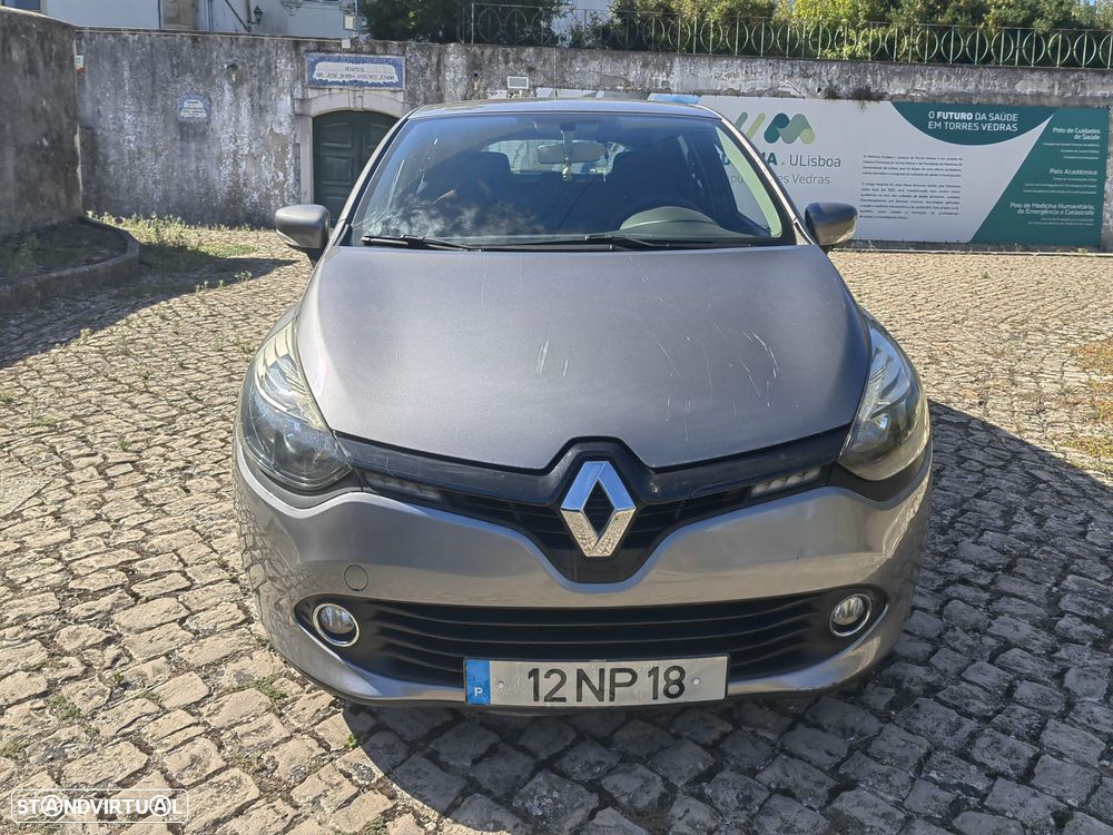 Renault Clio - 2
