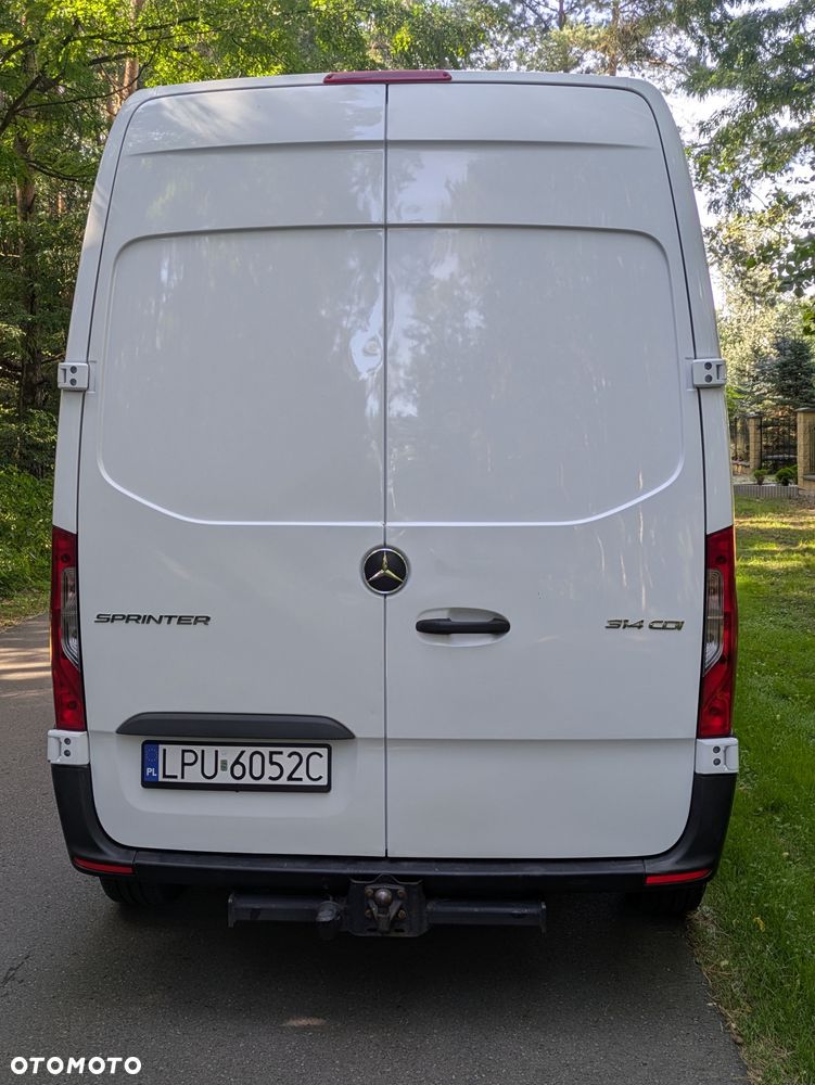 Mercedes-Benz Sprinter - 5