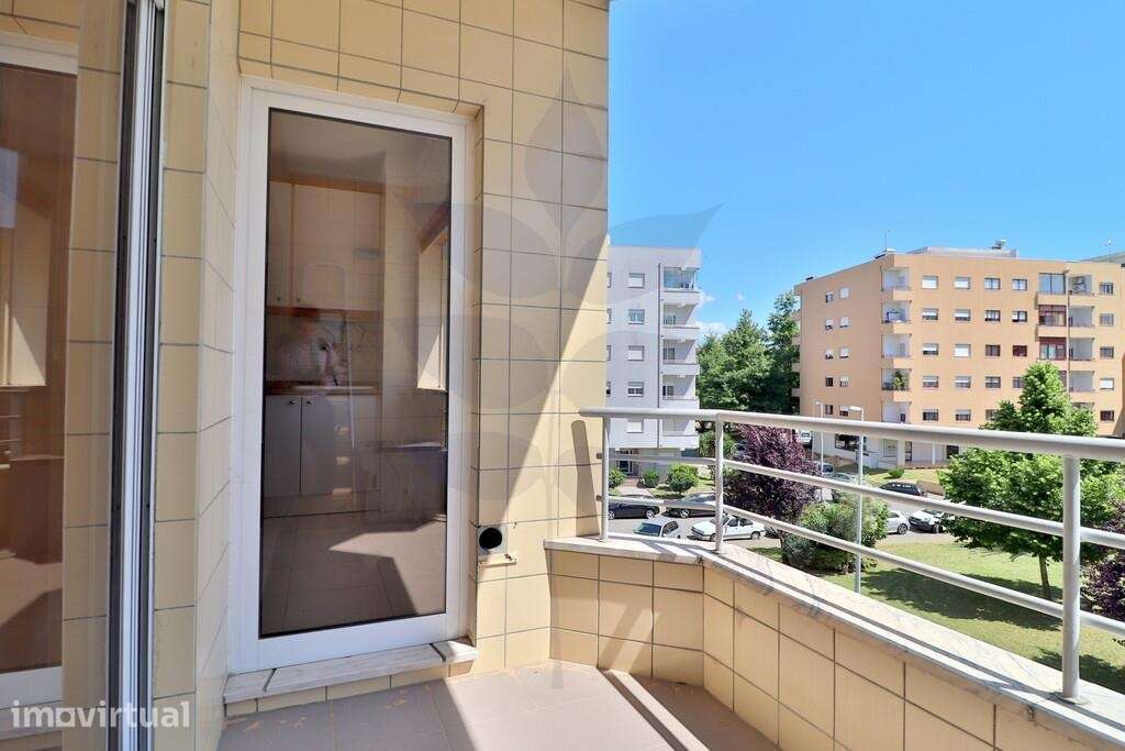 Arrenda-se Apartamento T3 - S. Vitor - - Grande imagem: 5/25