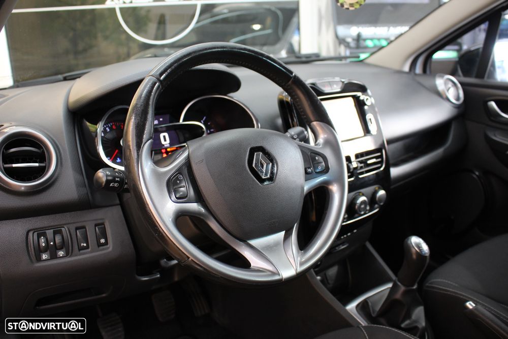 Renault Clio Sport Tourer 0.9 TCe Limited - 28