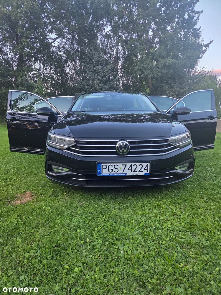 Volkswagen Passat 1.5 TSI EVO Elegance DSG - 3