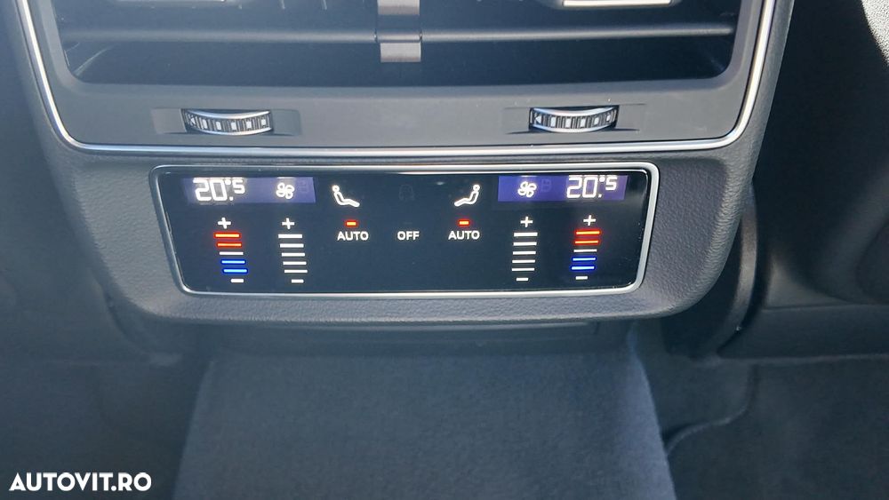 Audi Q7 55 TFSI quattro Tiptronic S line - 13