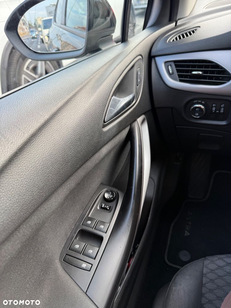 Opel Astra - 23
