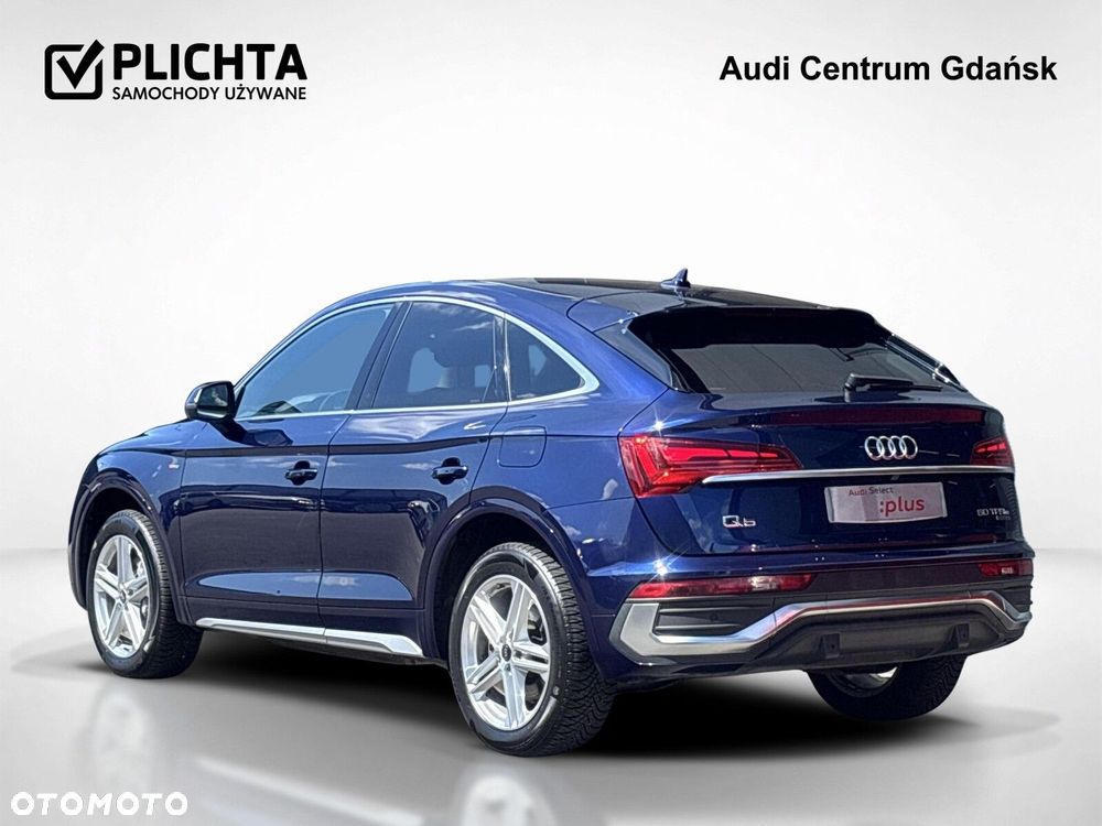 Audi Q5 Sportback - 4