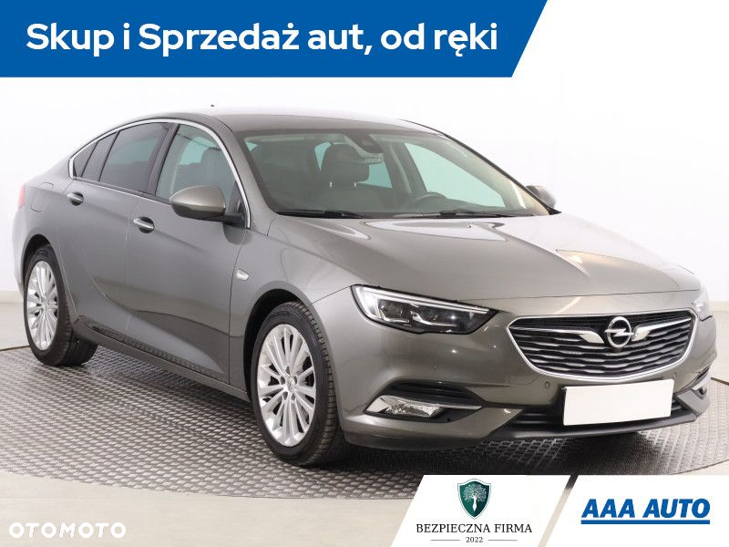 Opel Insignia - 2