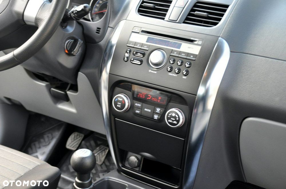 Suzuki SX4 - 27